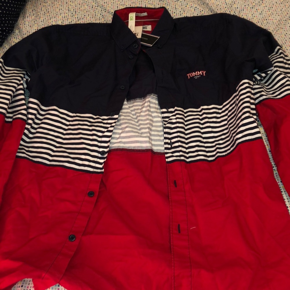 Men’s Tommy Hilfiger medium fitted shirt